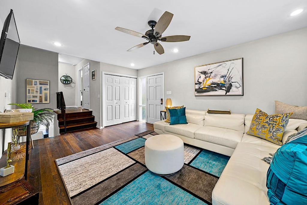 Goodkarma Rentals Refreshed Smyrna Home Near Battery Atl Half Mile To Interstate Atlanta Exterior foto